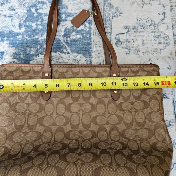 Coach Zippered Tote Bag in Signature Print - Picture 14 of 16